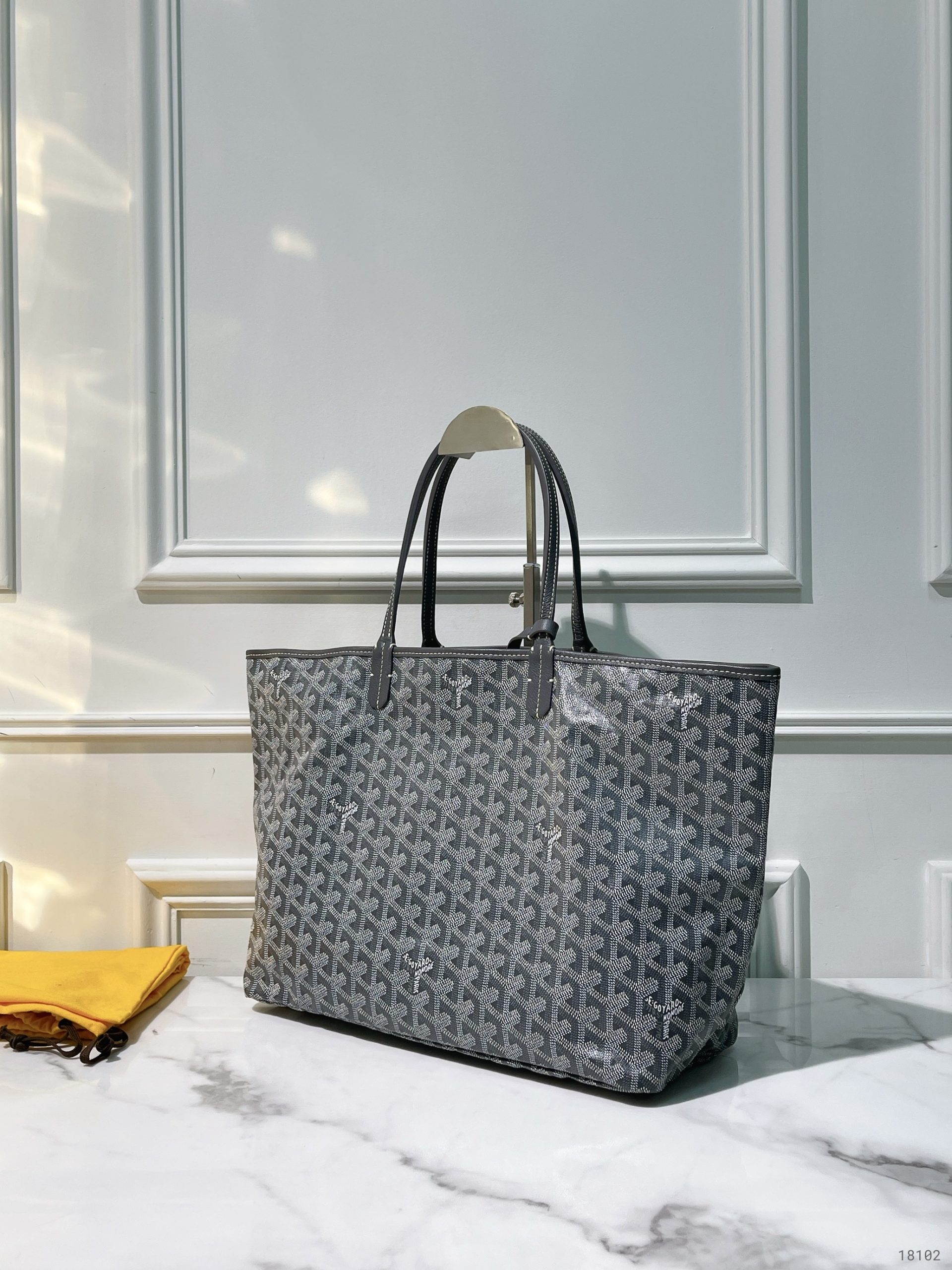 GOYARD SAINT LOUIS TOTE PM, Grey - AHLi - Melbourne Second-Hand Luxury