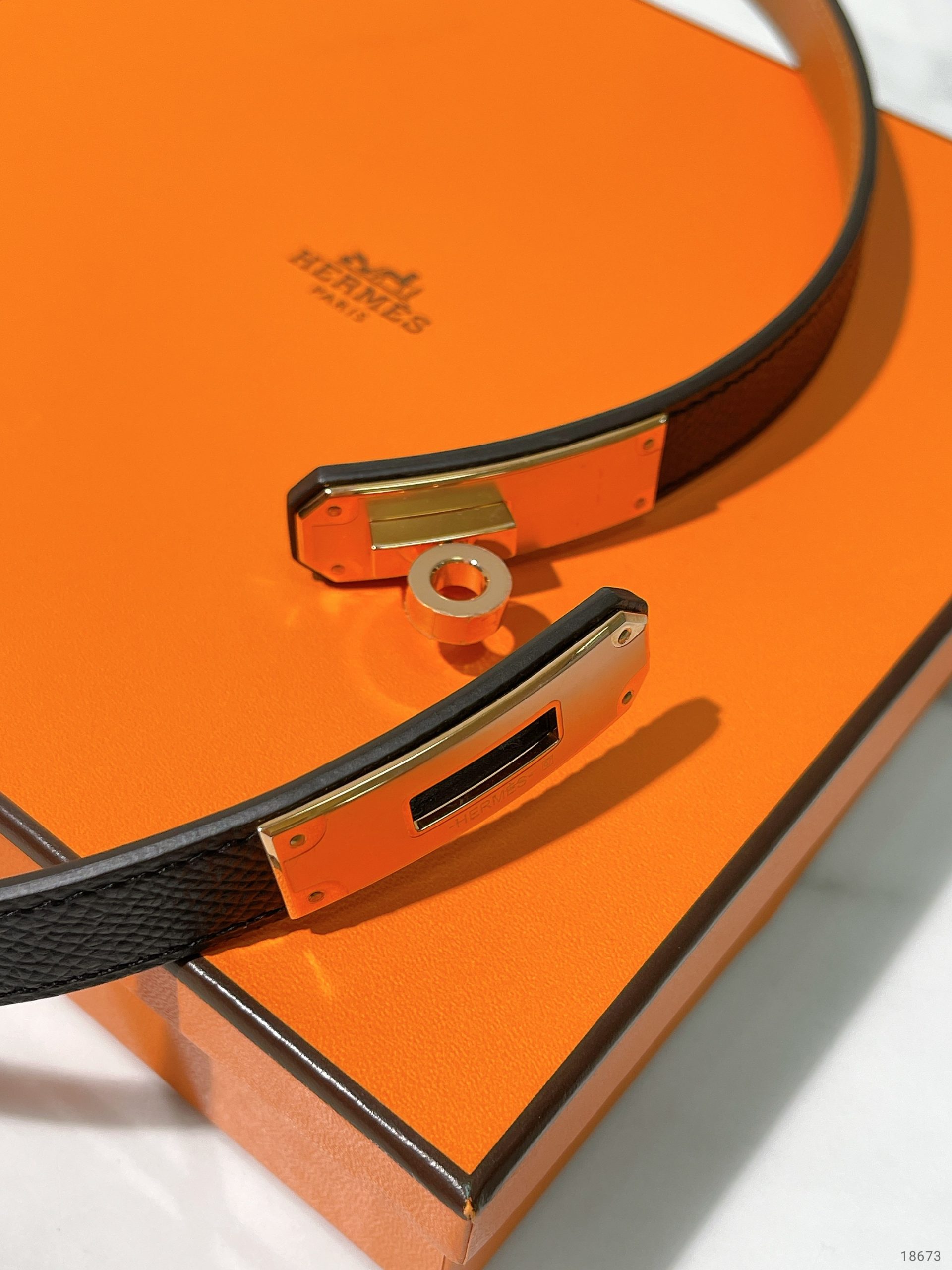 1763684463638
