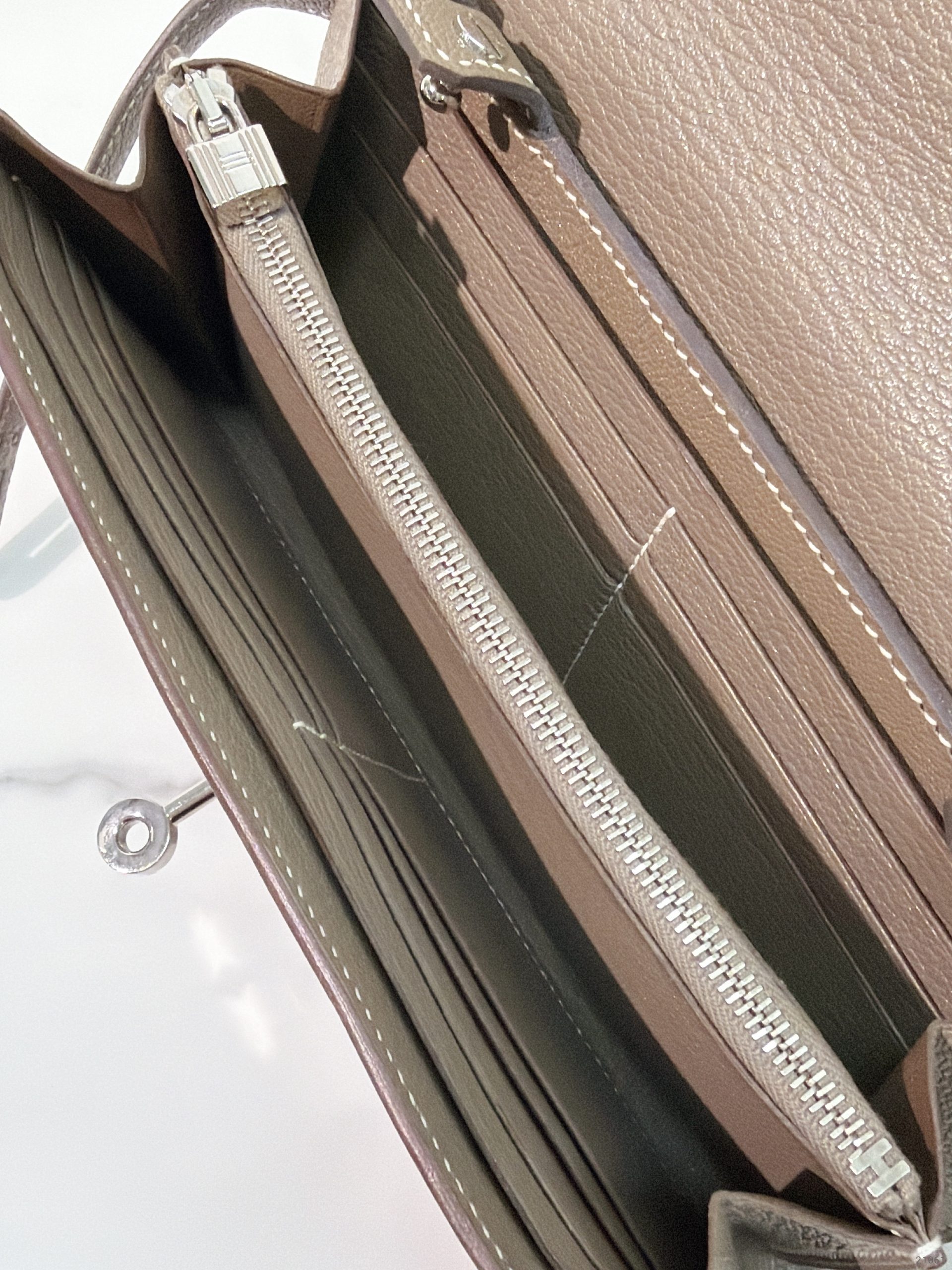 product-21061-source-223198-0589ca80b96bacf4.jpg