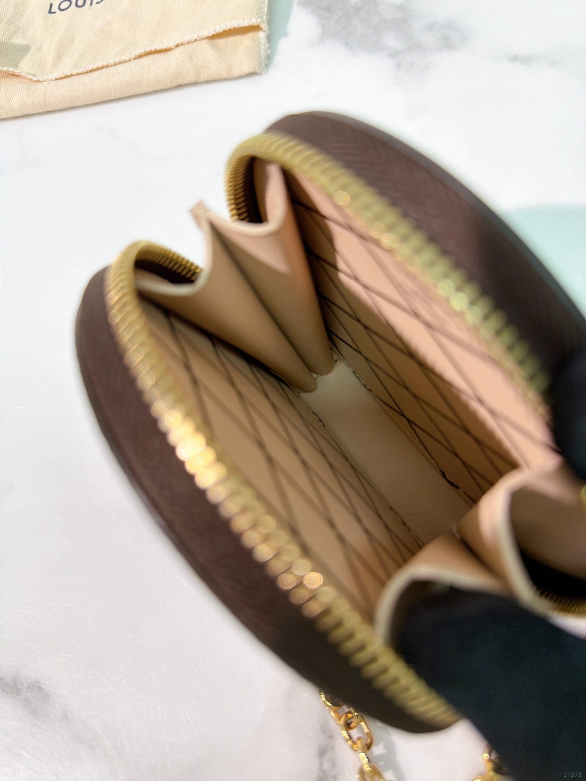 product-21273-source-230499-24cb093a042c5ad7.jpg