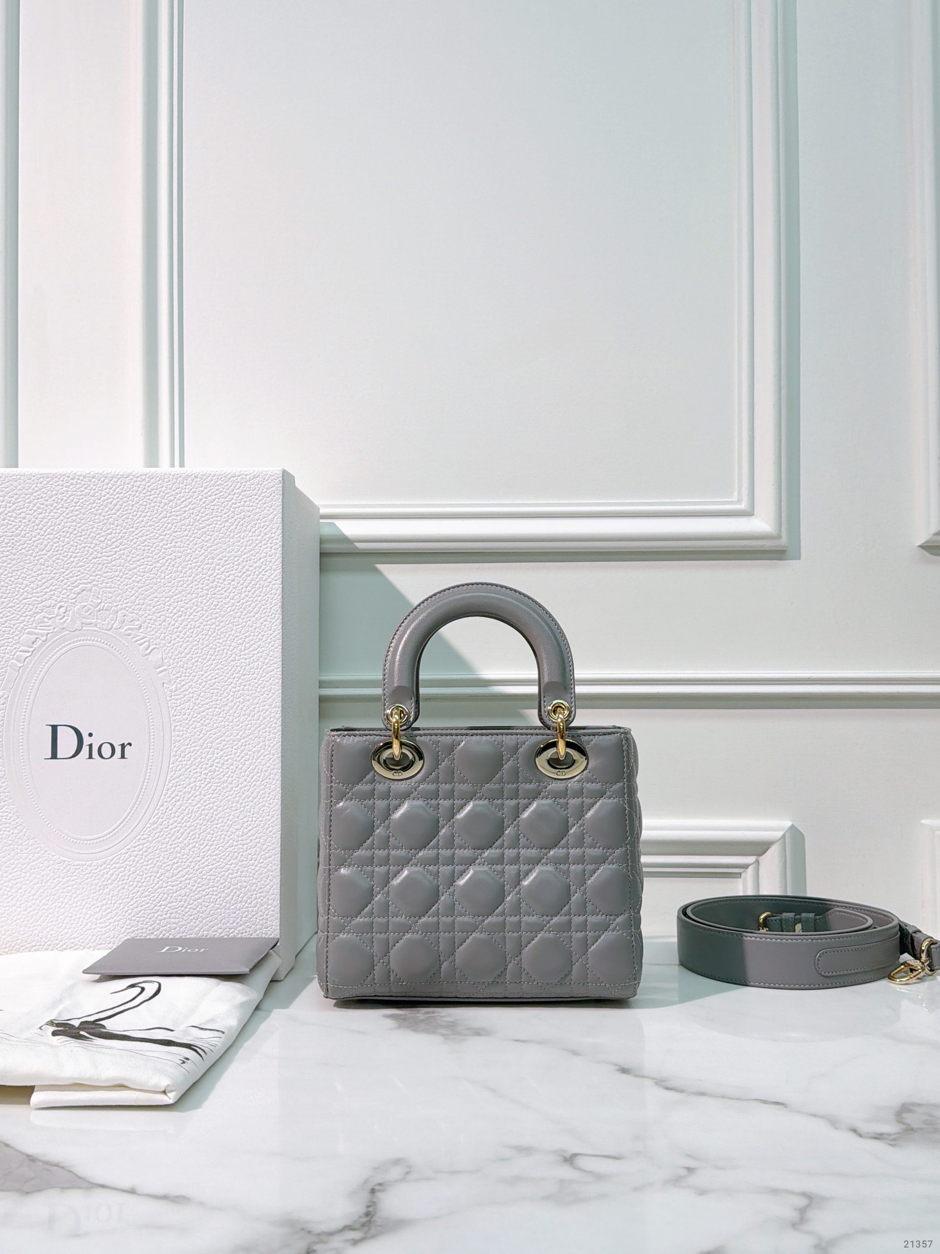 product-21357-source-235219-842d4565daf5dec1.jpg