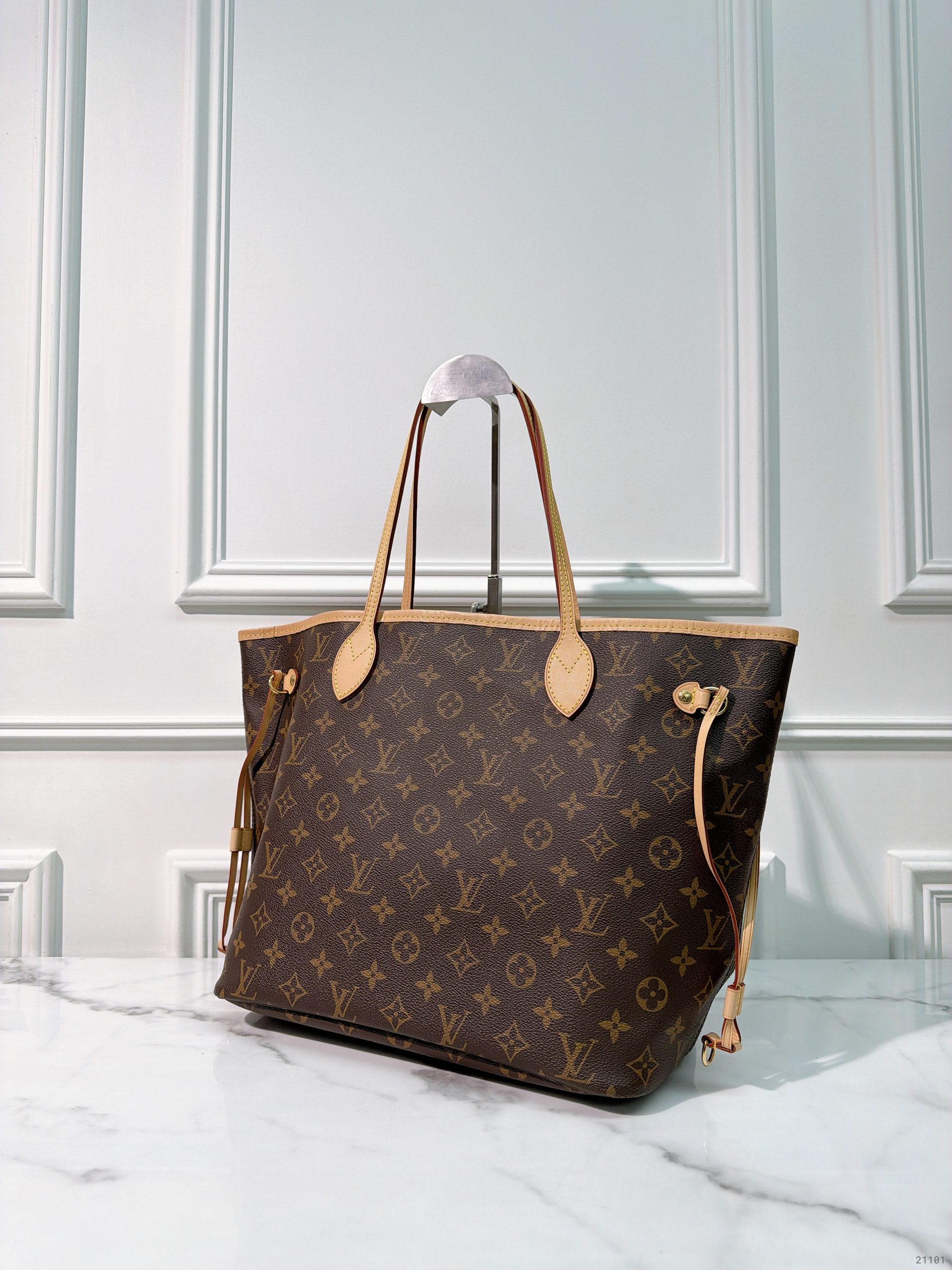 product-21101-source-224300-8b5095dfd6543720.jpg