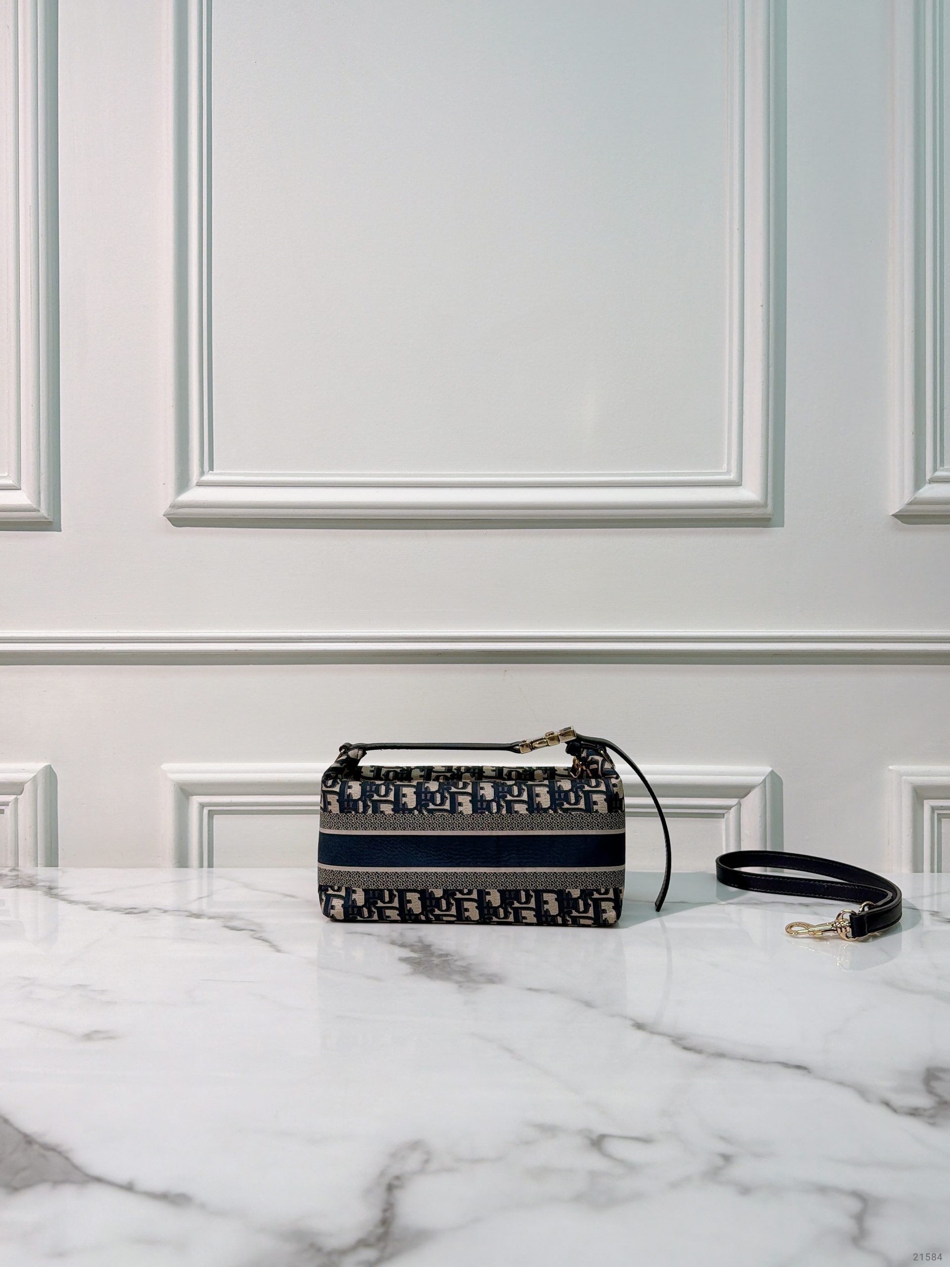 product-21584-source-241895-38dcbae1a859c320.jpg