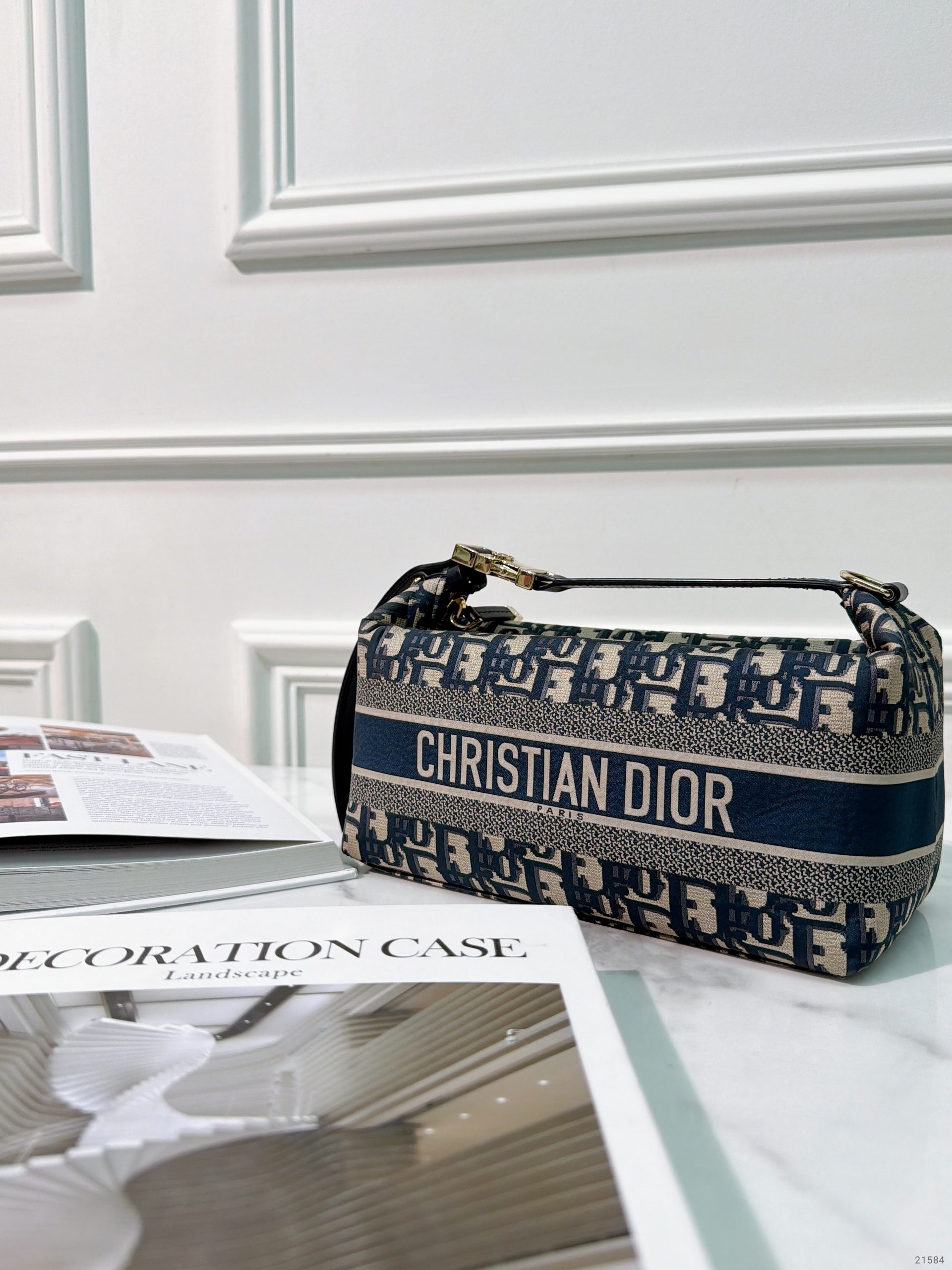 product-21584-source-241897-df7431878f66f5fb.jpg
