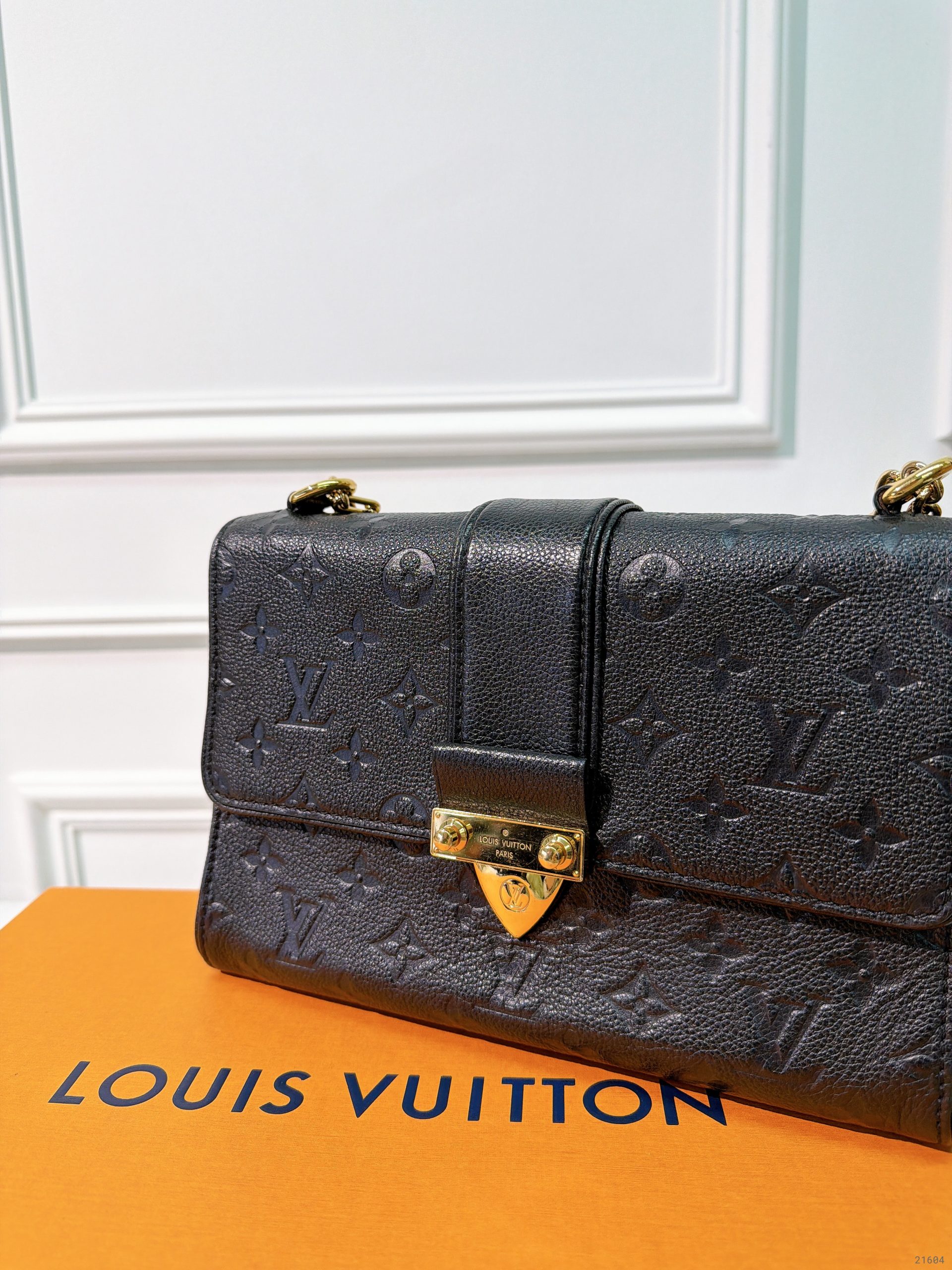 product-21604-source-242458-520c976af27fbad0.jpg