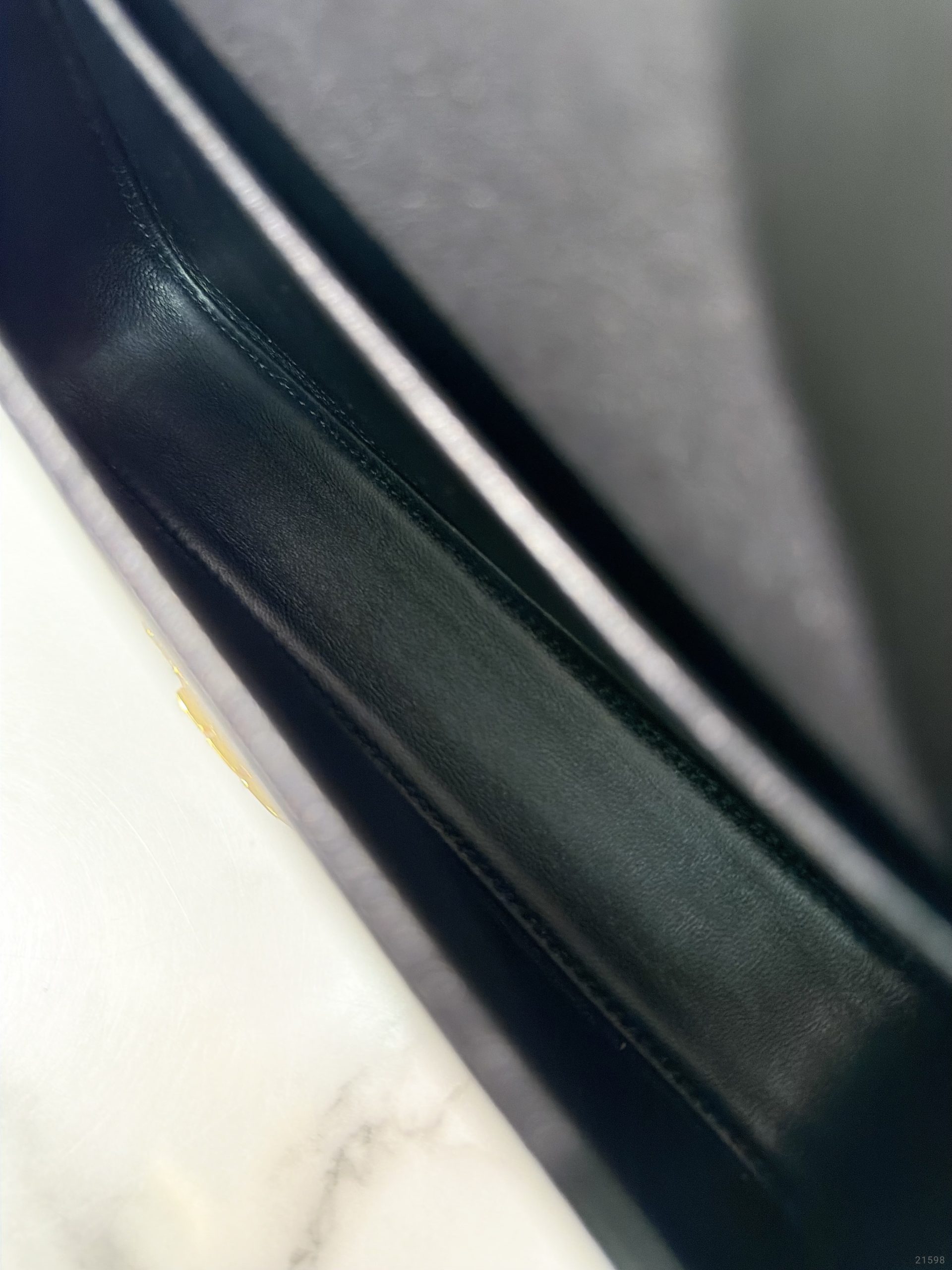 product-21598-source-242303-af033bf2fd9ff335.jpg