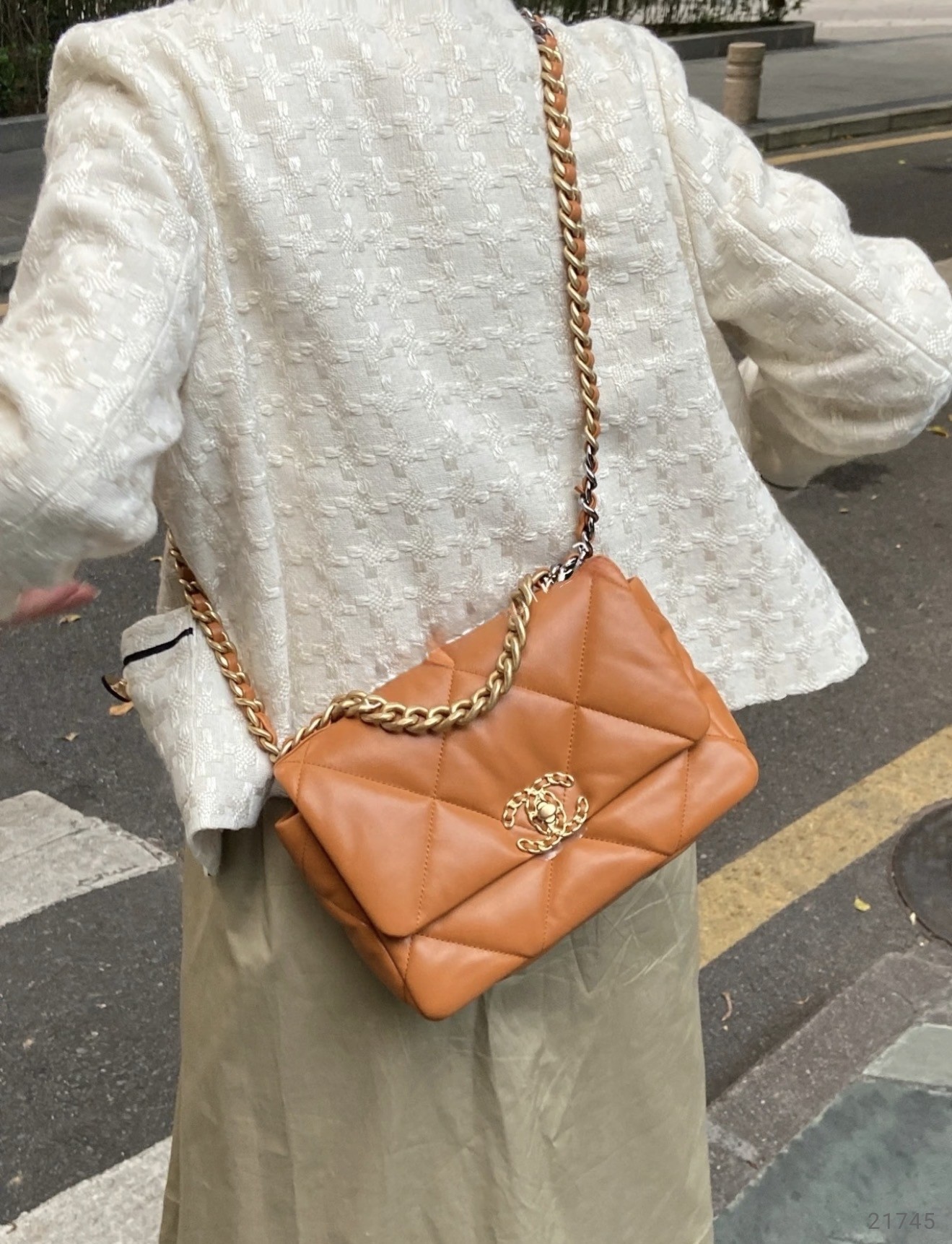 product-21745-source-247933-bffd857cf6ae1079.jpg