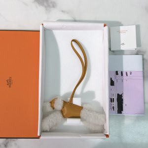 HERMES BUDY CHARM, Sesame/Ecru