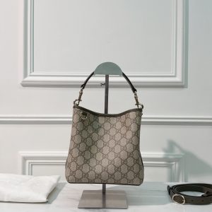GUCCI SMALL EMBLEM BUCKET BAG