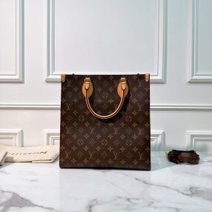 LV PETIT SAC PLAT PM, Monogram