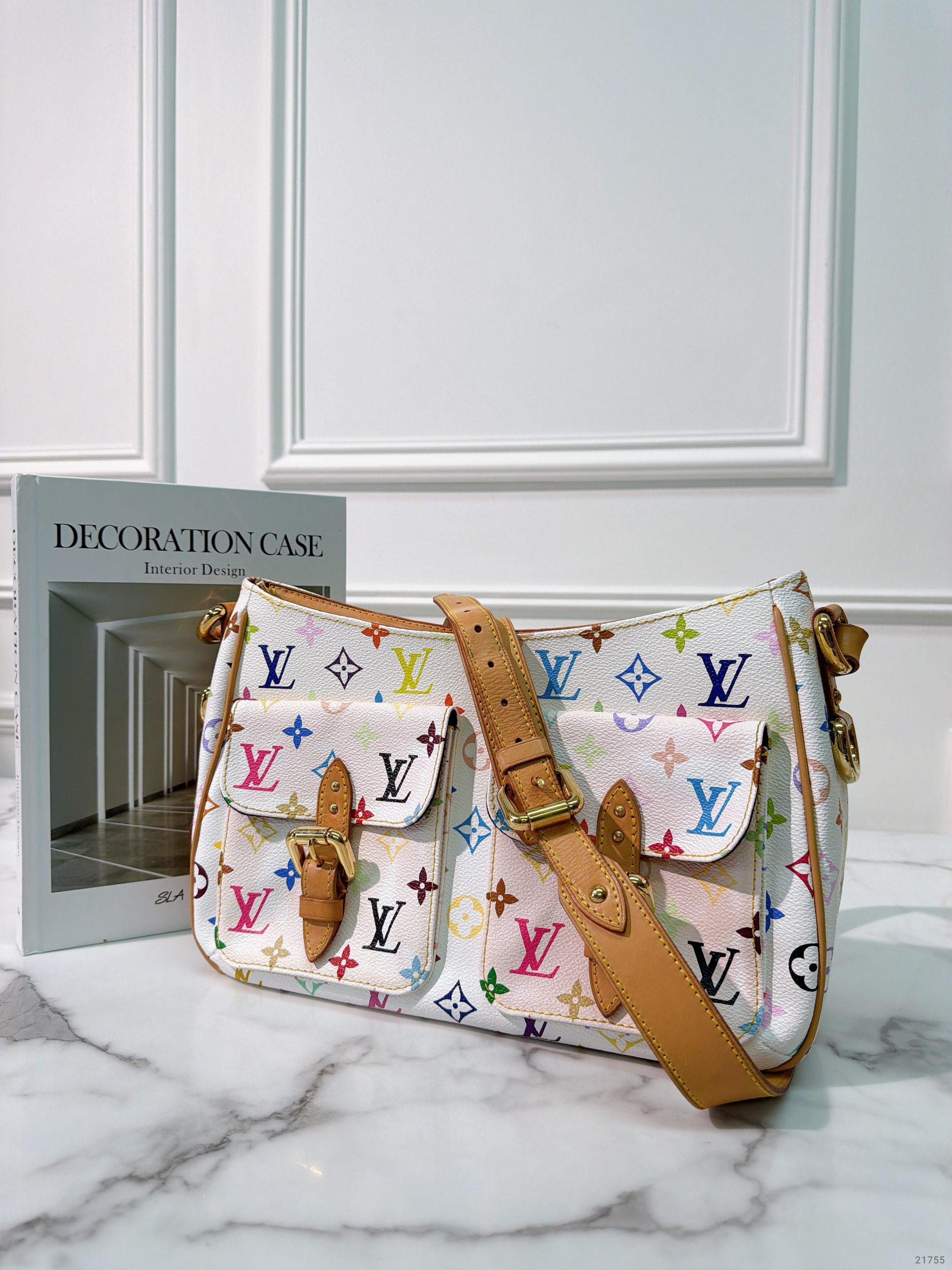 product-21755-source-248300-347240f637bccb36.jpg