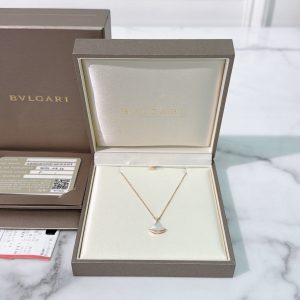BVLGARI DIVAS' DREAM NECKLACE, White/Gold