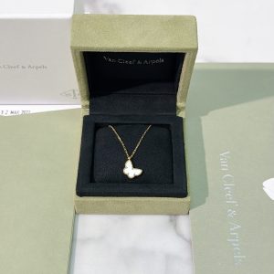 VCA SWEET BUTTERFLIES NECKLACE, White/Gold